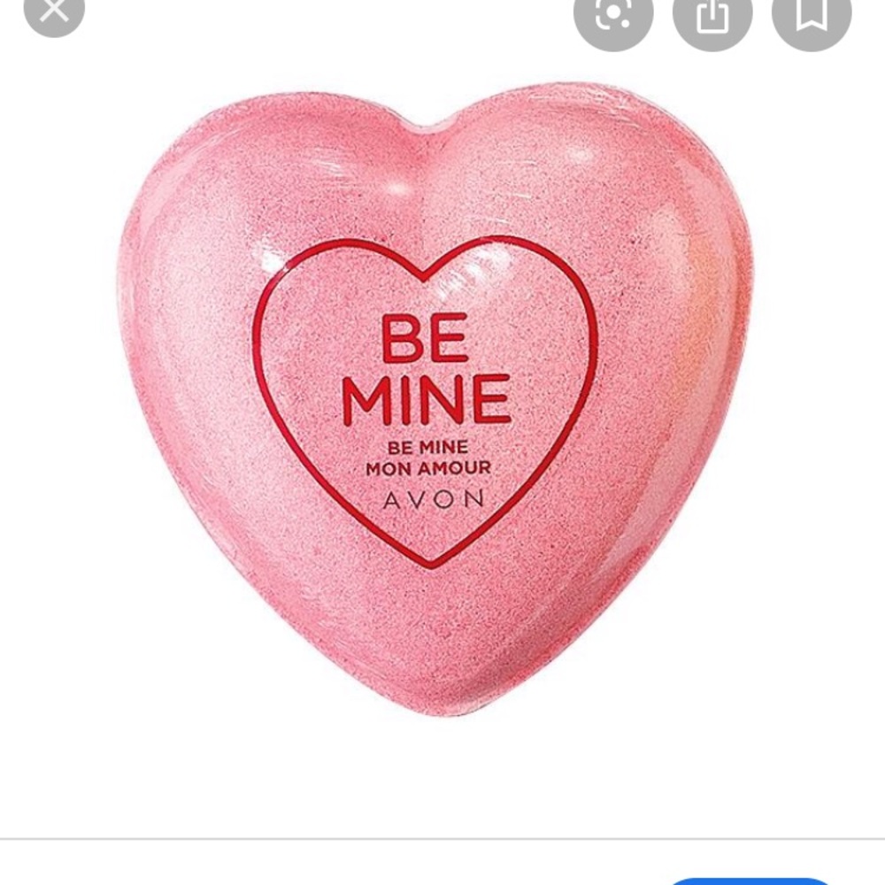 Avon Conversation Heart Bath Bomb Berry